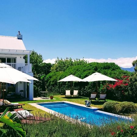 Explorer Guesthouse Somerset West Exterior foto