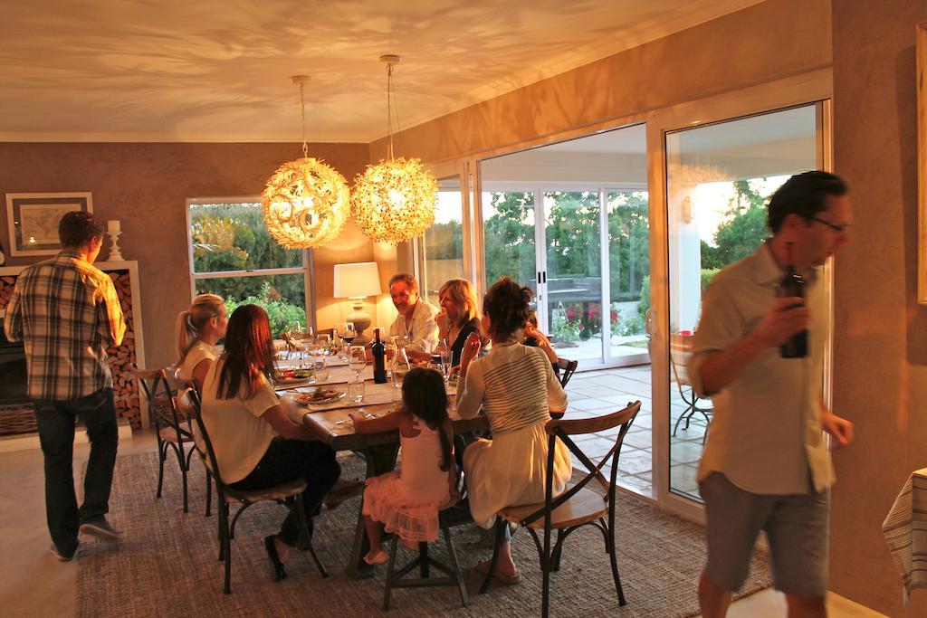 Explorer Guesthouse Somerset West Exterior foto