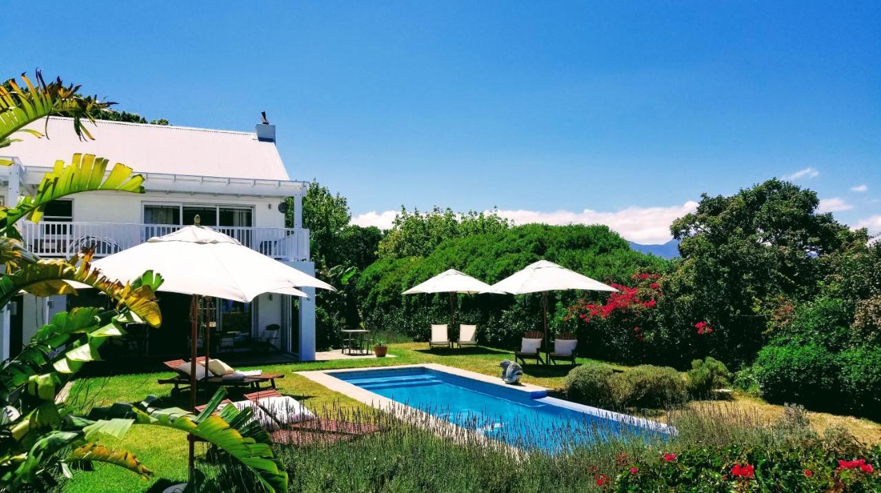 Explorer Guesthouse Somerset West Exterior foto